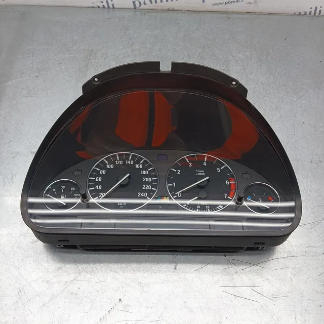Pomili Rivestimenti interni e parti interne BMW X5 E53 Quadro strumenti usato