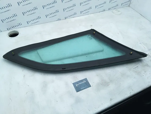 Pomili Cristalli Ford Focus BM51-N297B00-D vetro fisso posteriore destro