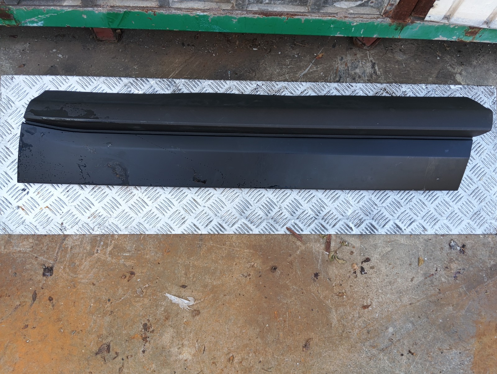 Pomili Lamierati esterni Ford Edge ST Line FT4B-R20306-DDW modanatura porta anteriore destra