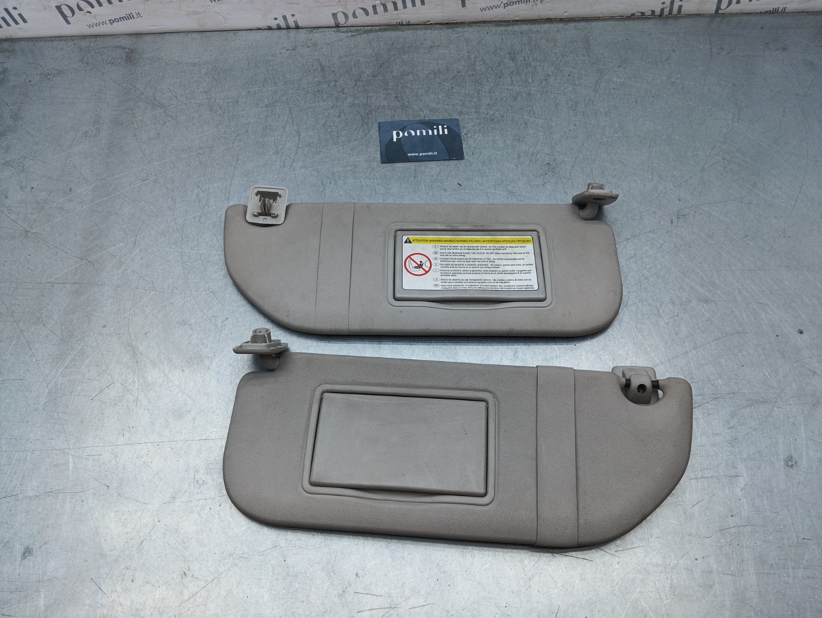 Pomili Rivestimenti interni e parti interne Coppia Alette parasole Toyota Aygo/Citroen C1/Peugeot 107 (2005-2014) 1611905180 usate