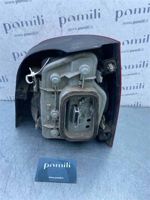 Pomili Fanaleria Volkswagen Polo 9N fanale posteriore sinistro