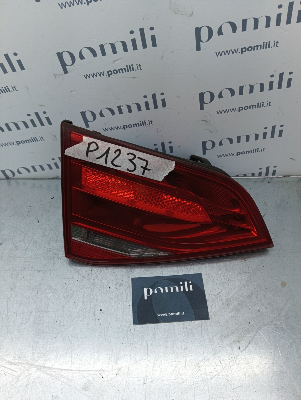 Pomili Fanaleria Audi A4 fanale posteriore sinistro portellone 166973 usato