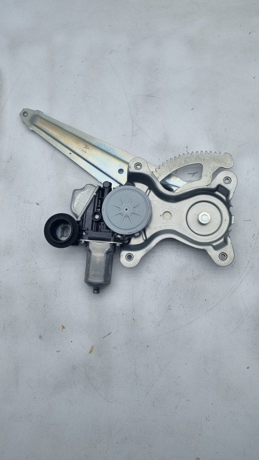 Pomili Alzacristalli Toyota Land Cruiser Prado 69830-60160 completo