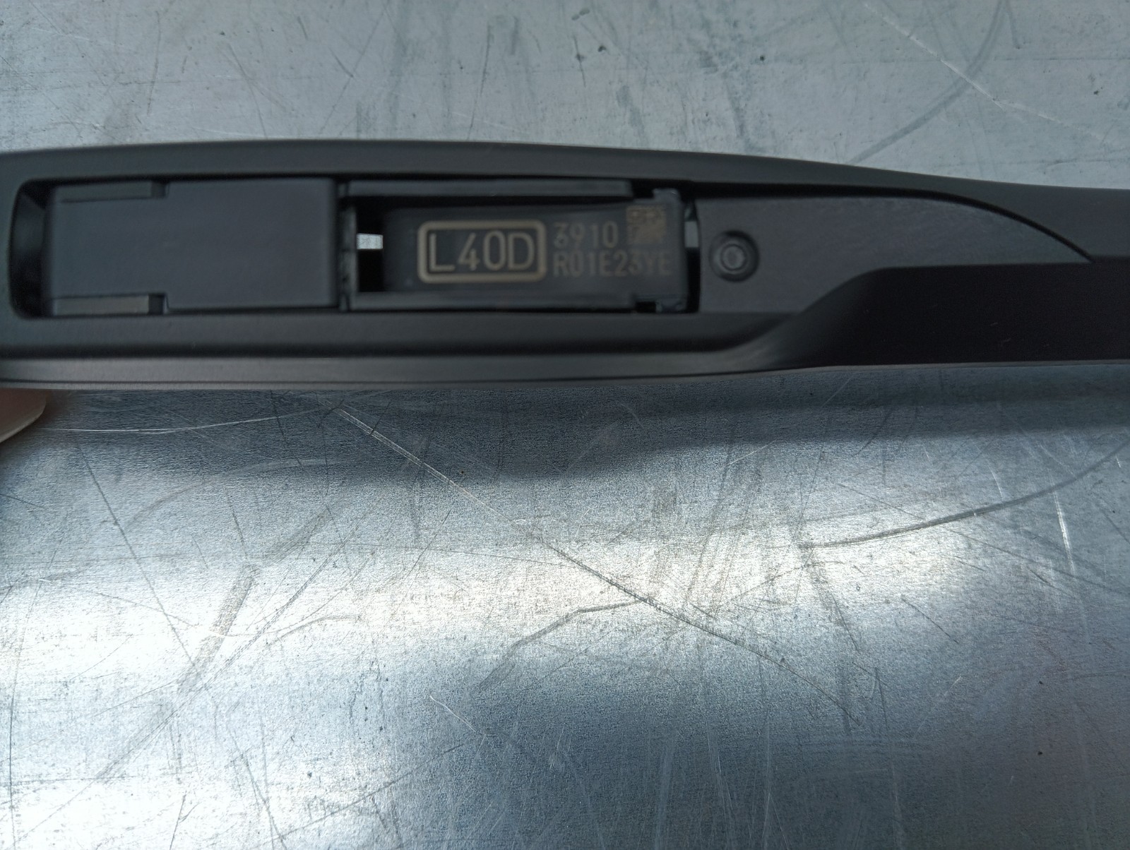Pomili Cristalli Toyota RAV4 85212-42190 spazzola tergicristallo anteriore destra nuova