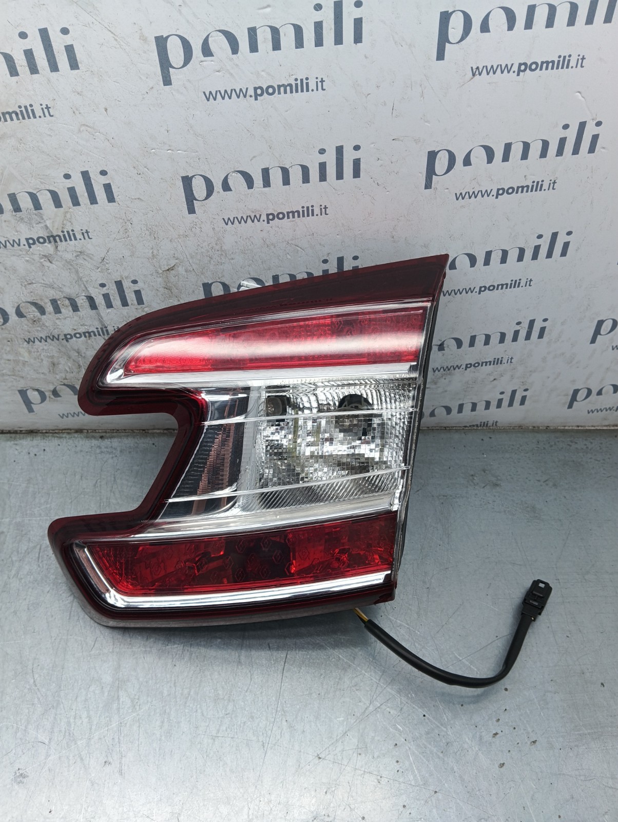 Pomili Fanaleria Renault Megane III Grandtour fanale destro portellone 265500027R usato