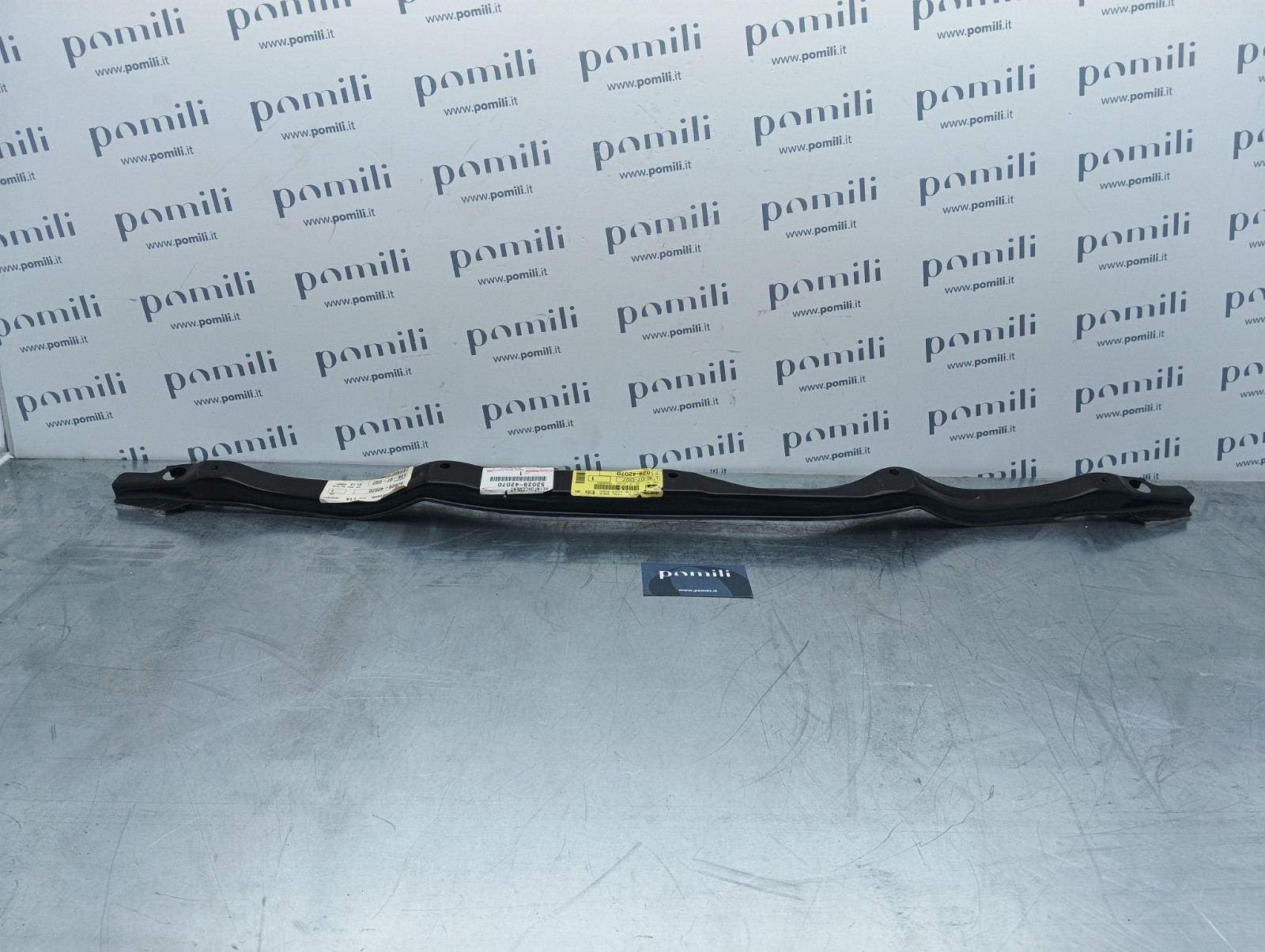 Pomili Paraurti anteriore rinforzo sostegno paraurti Toyota 52029-42070 nuovo