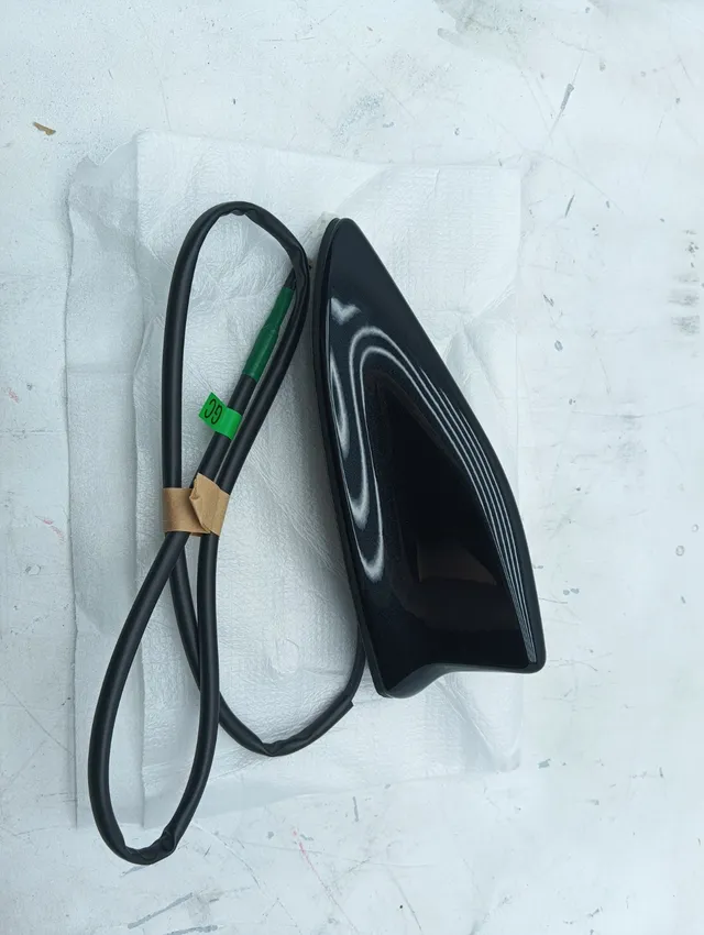 Pomili Elettronica/batteria ibride Toyota PW609-00001-CA antenna nera a pinna