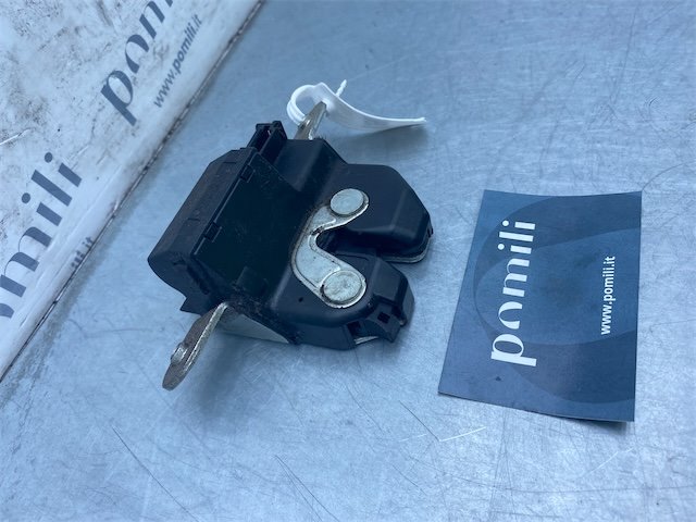 Pomili Lamierati esterni serratura portello posteriore Fiat 500 3P