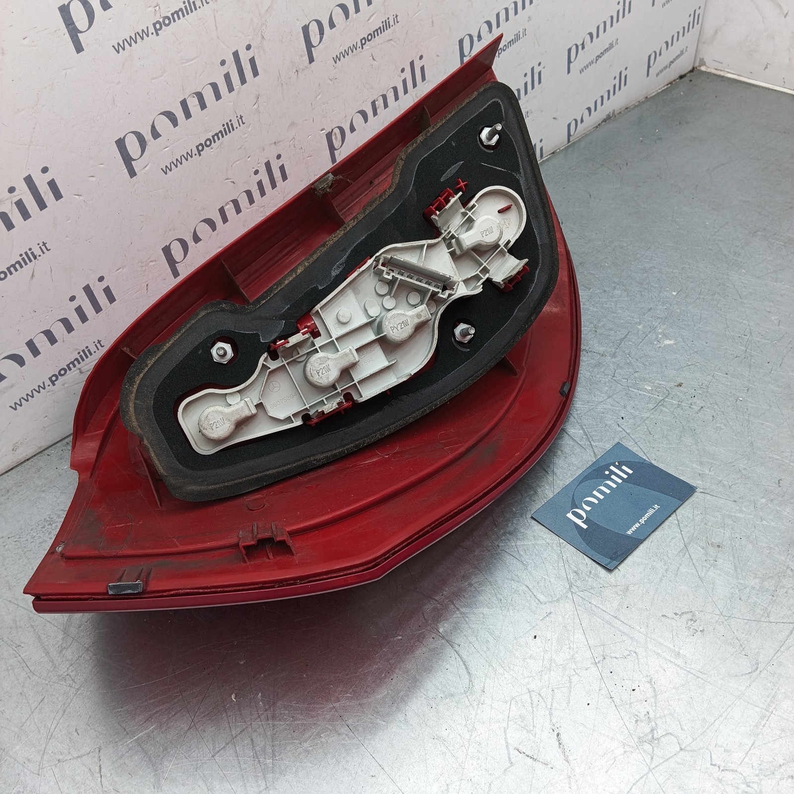 Pomili Fanaleria 89075862 fanale posteriore destro usato