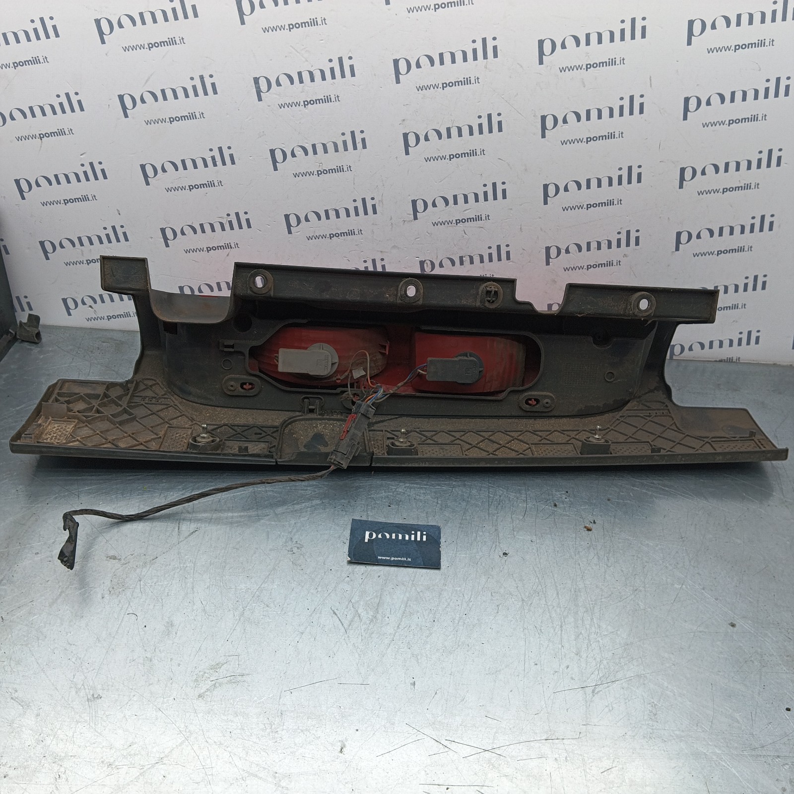 Pomili Fanaleria Trafic II fanale posteriore sinistro 93857722 usato