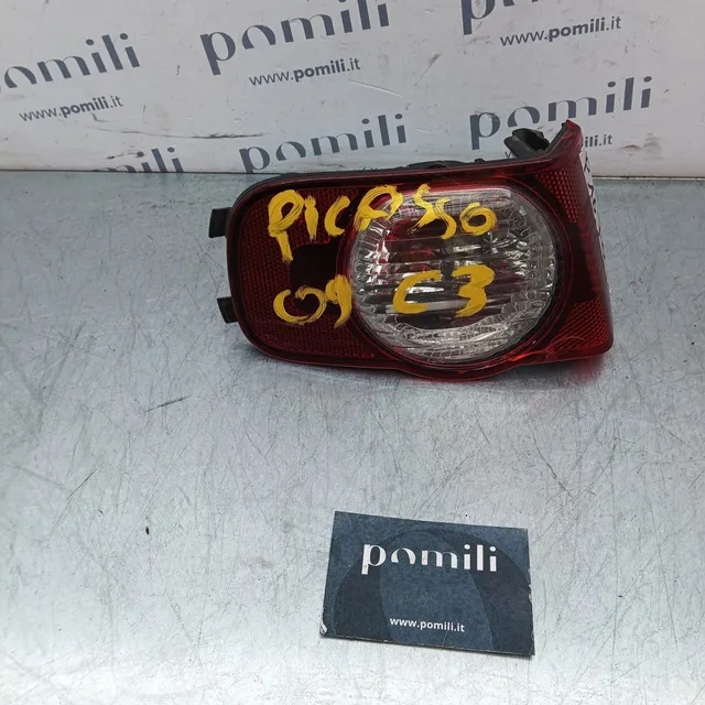 Pomili Fanaleria Fanalino posteriore basso sinistro Citroen C3 Picasso 9681820280 fanalino usato