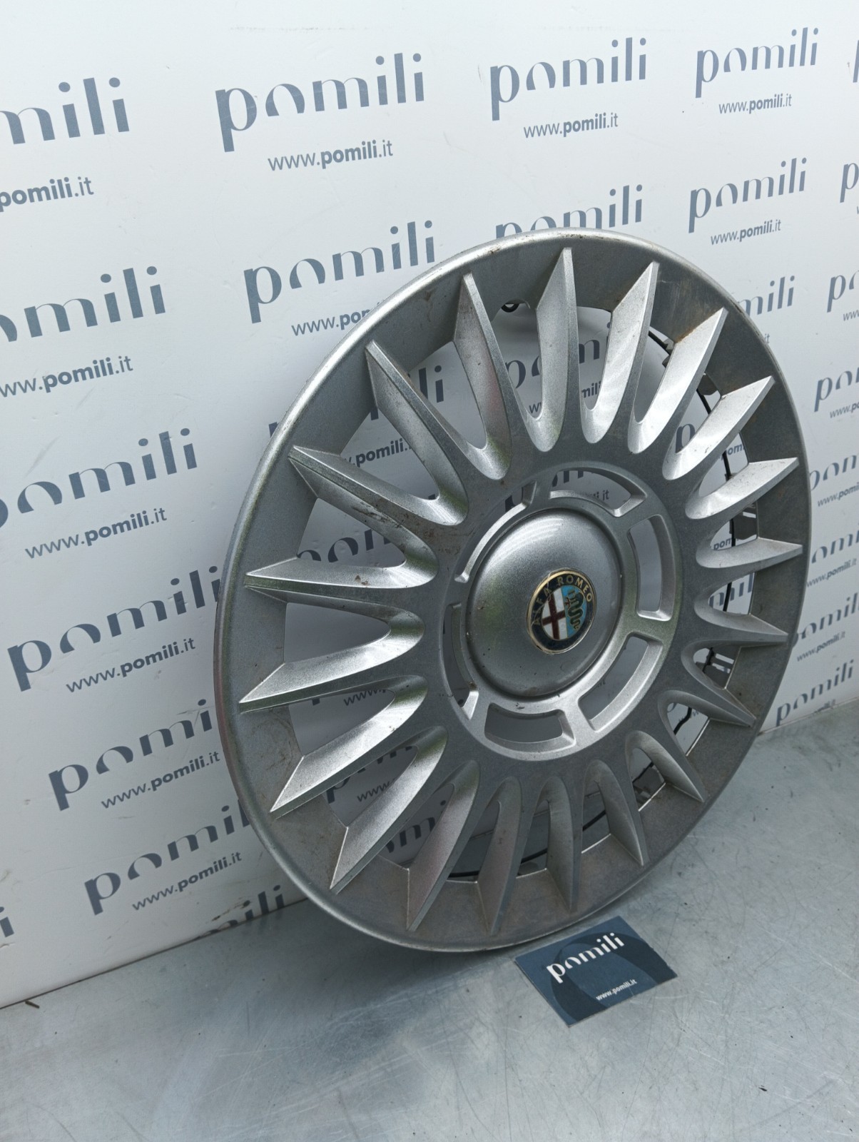 Pomili Altro auto Alfa Romeo 159 borchia R16 OEM 60684103