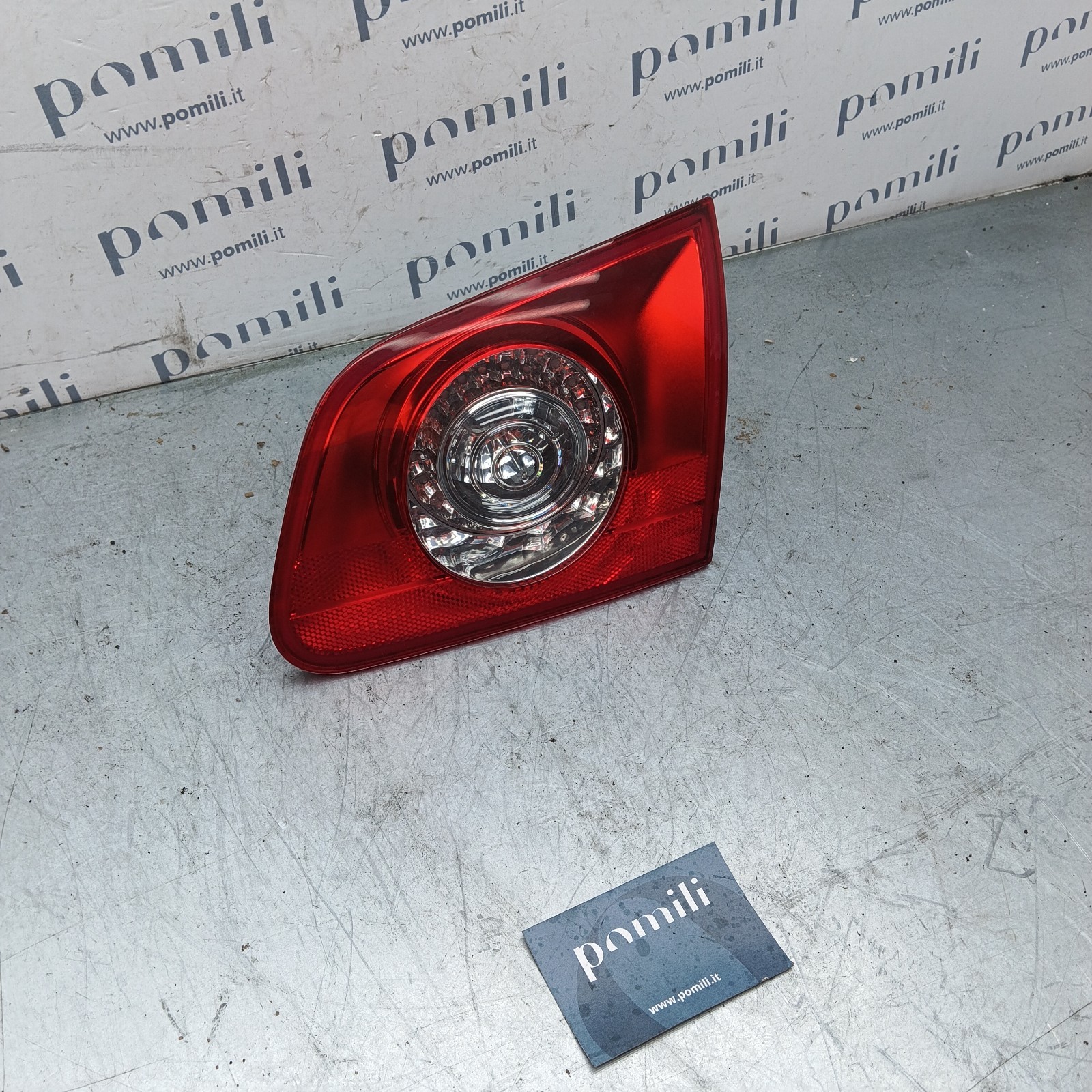 Pomili Fanaleria Volkswagen Passat B6 fanale posteriore interno destro usato 3C9945094