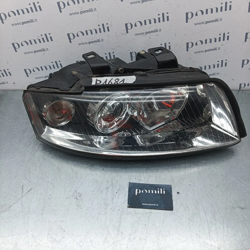 Pomili Fanaleria Faro anteriore destro Audi A4 B6 40-441-1146R usato