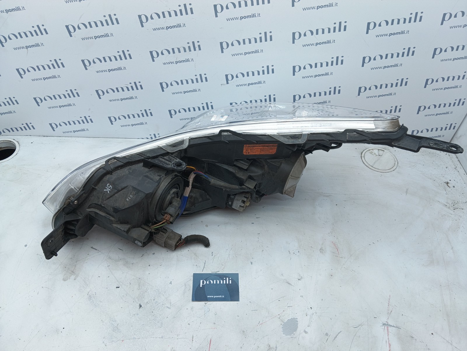 Pomili Fanaleria Subaru Outback faro anteriore destro usato 10020064