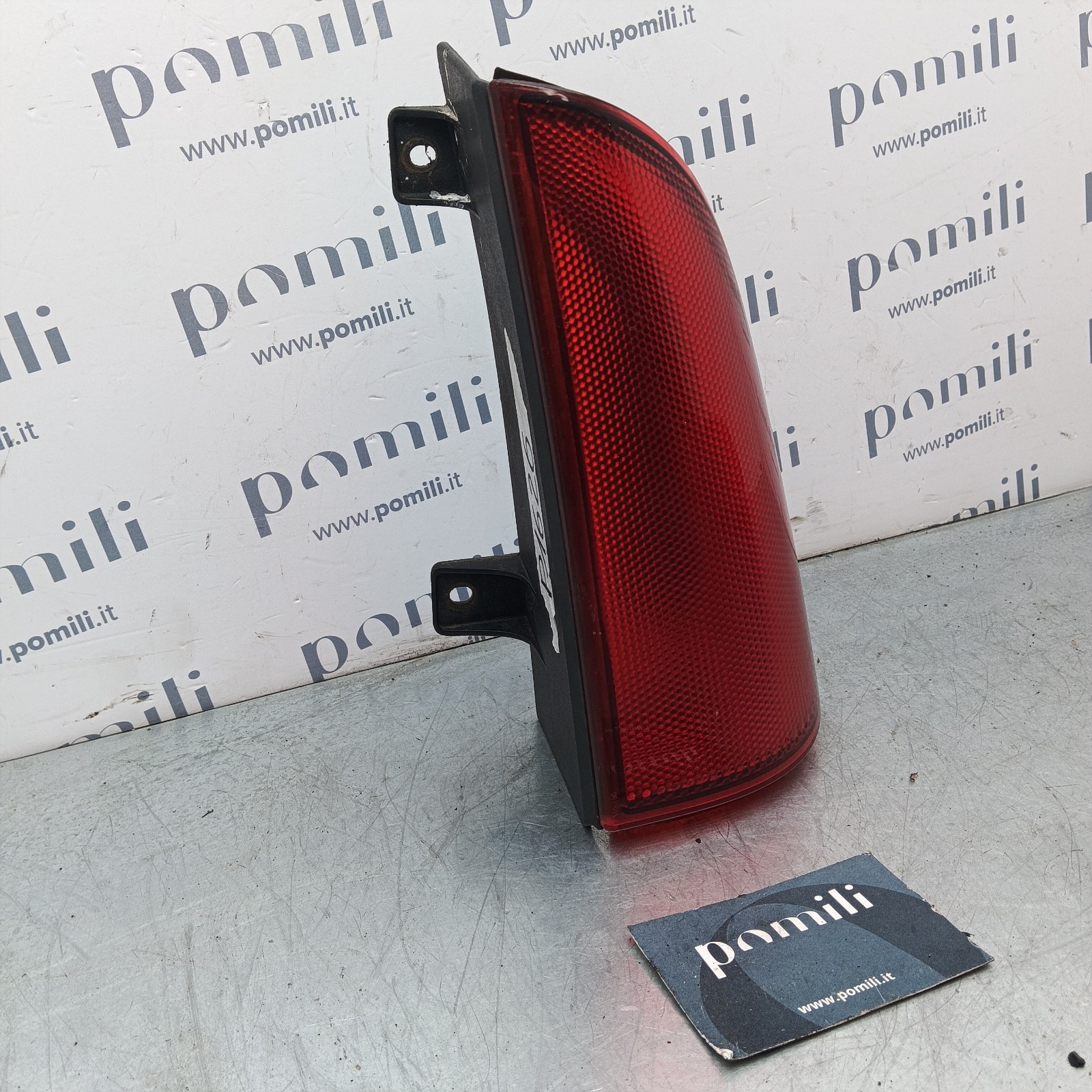 Pomili Fanaleria Fanale riflettore destro Mercedes-Benz Vito/Viano (2004-10) A6398201964 usato
