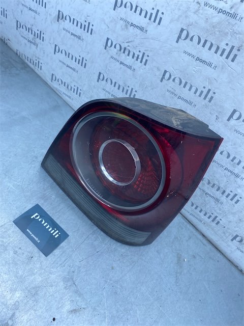 Pomili Fanaleria Fanale posteriore Volkswagen Polo 9N destro