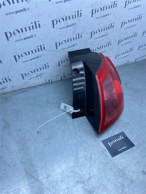 Pomili Fanaleria Fanale posteriore esterno destro Mitsubishi Colt