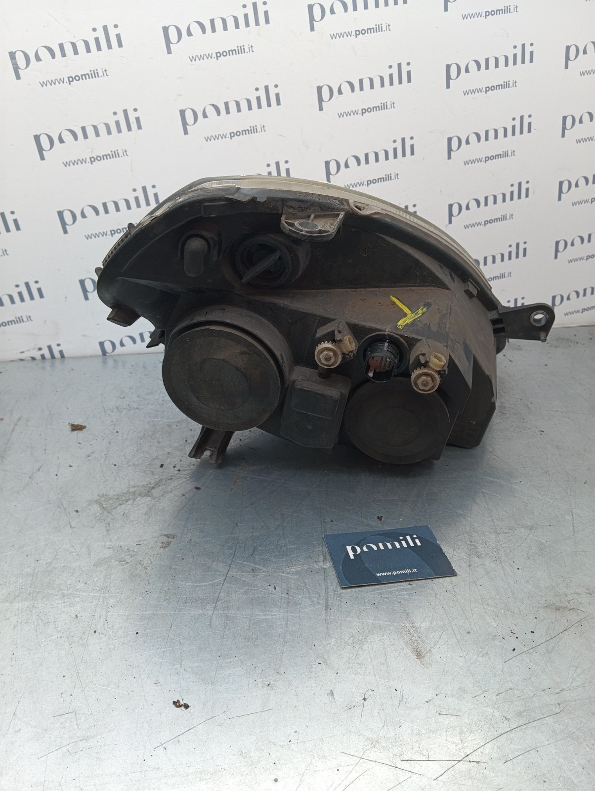 Pomili Fanaleria Lancia Y (1996-03) 153873-01 faro sinistro usato