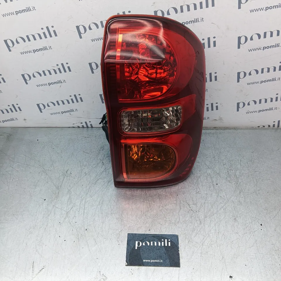 Pomili Fanaleria Toyota Rav4 II fanale posteriore destro 2000-2005 usato