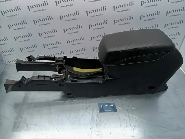 Pomili Rivestimenti interni e parti interne Console centrale completa Subaru Legacy 92174AJ000