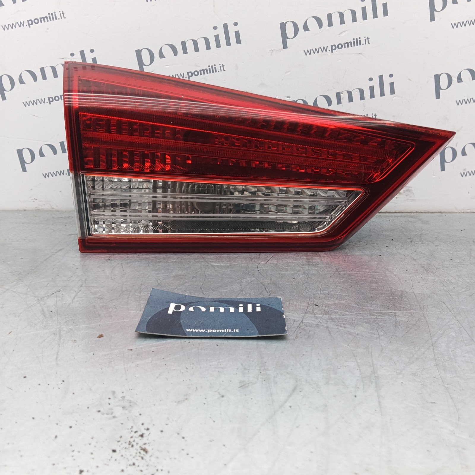 Pomili Fanaleria Fanale posteriore sinistro del portellone Hyundai Ix20 (2010-19) 92403-1K0 usato