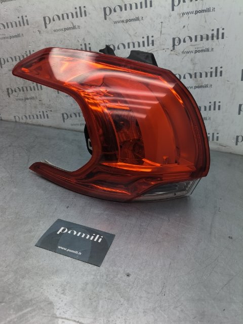Pomili Fanaleria Peugeot 2008 fanale posteriore sinistro