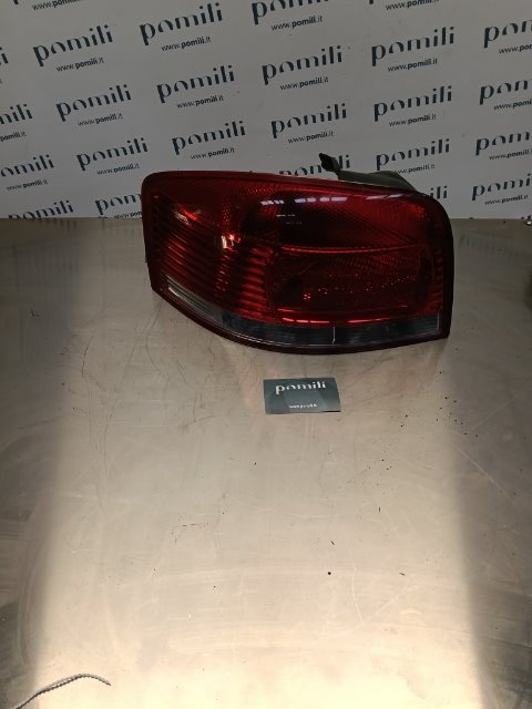 Pomili Fanaleria Audi A3 (8P) (04/03-06/10) fanale posteriore sinistro