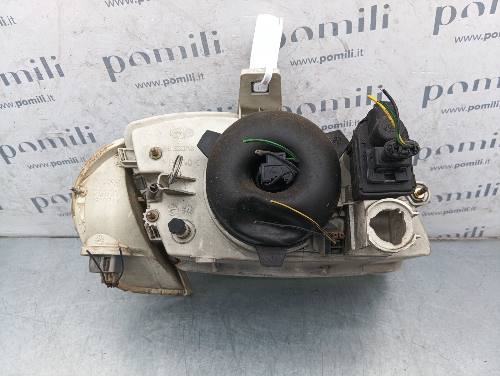 Pomili Fanaleria Fiat 600 faro anteriore sinistro con freccia usato