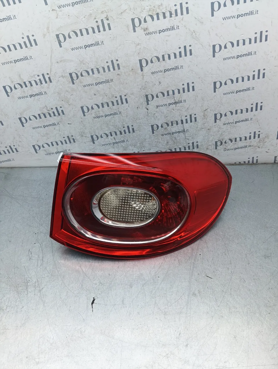 Pomili Fanaleria Volkswagen Tiguan fanale posteriore destro usato