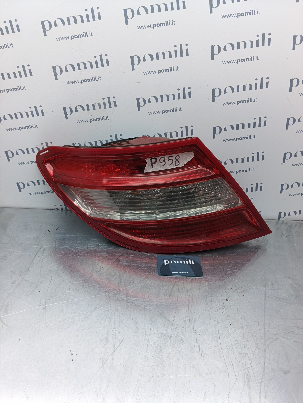 Pomili Fanaleria Mercedes C 300 2048200164 L fanale posteriore sinistro usato