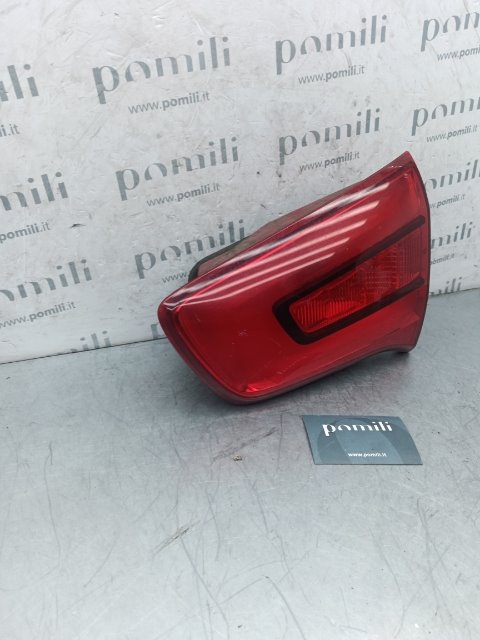 Pomili Fanaleria Kia Sportage 3a Serie fanale posteriore interno destro