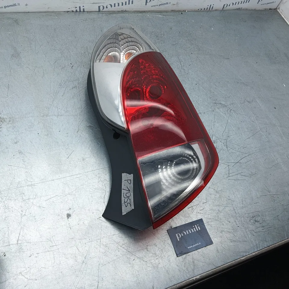 Pomili Fanaleria Fanale posteriore destro Dr2 S12-3773020 usato