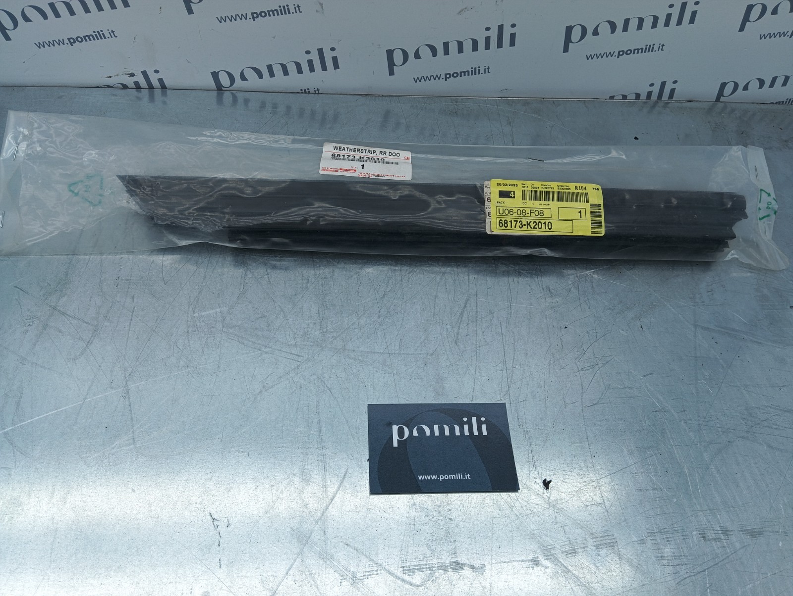 Pomili Cristalli Toyota Yaris Cross 68173-K2010 raschiavetro interno posteriore destro