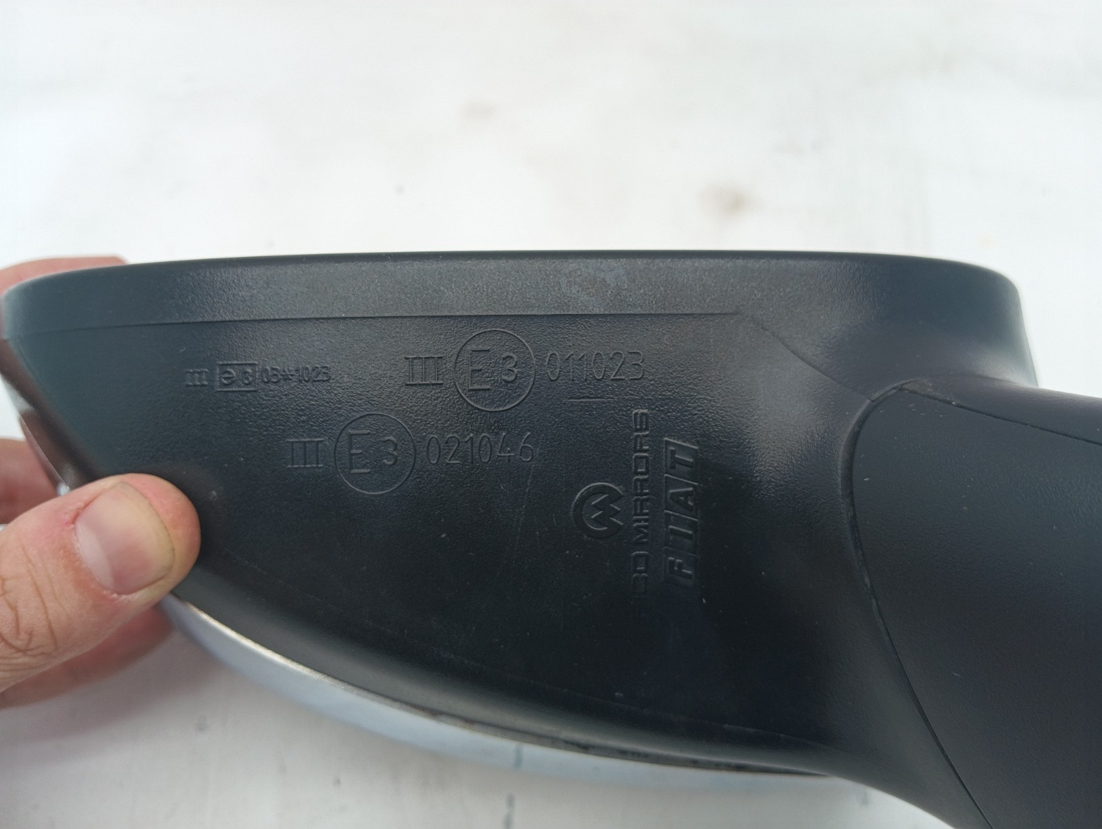 Pomili Cristalli Specchietto retrovisore sinistro Fiat 500 21046 argento usato