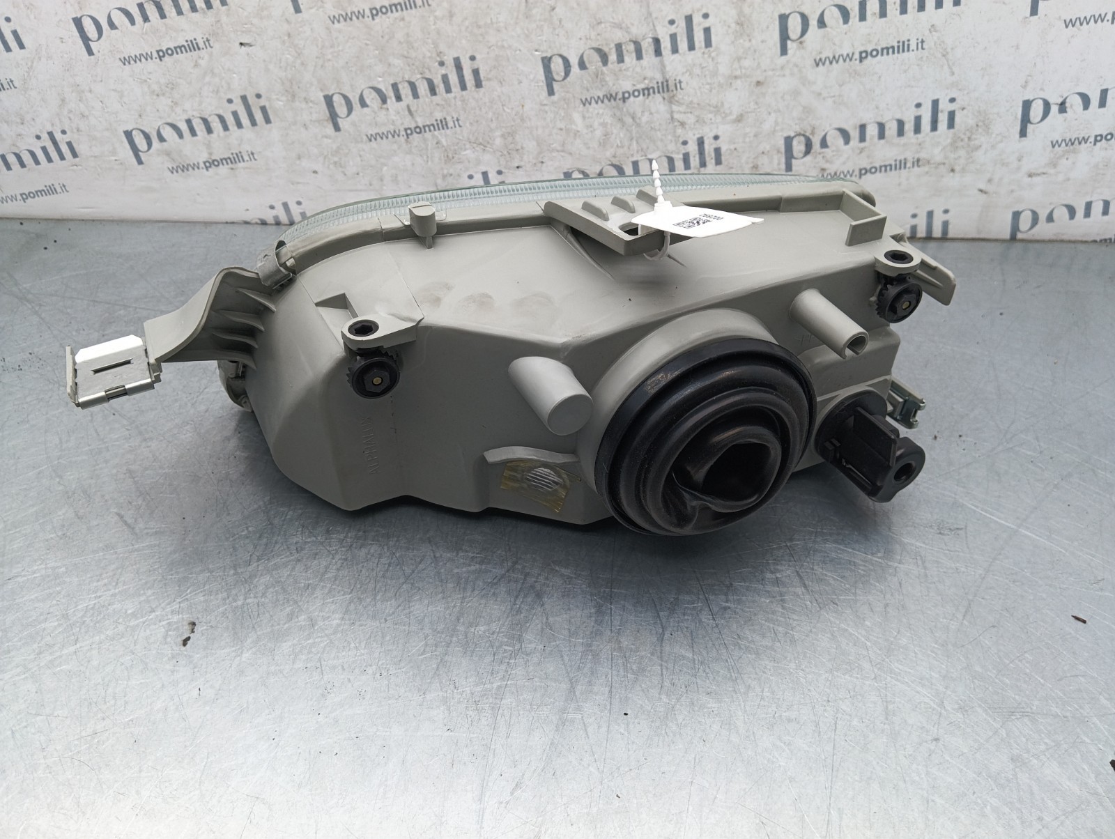 Pomili Fanaleria Fiat Punto II Faro anteriore destro 1999-2005 OEM 46402649