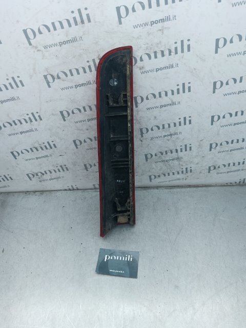 Pomili Fanaleria Nissan Note E11E fanale posteriore destro