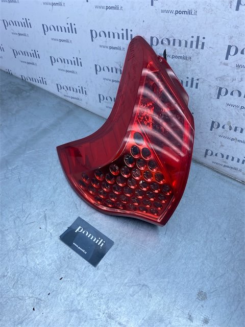 Pomili Fanaleria Fanale post. parte est. SX S001 PEUGEOT 3008 (04/09>10/13<) sinistro