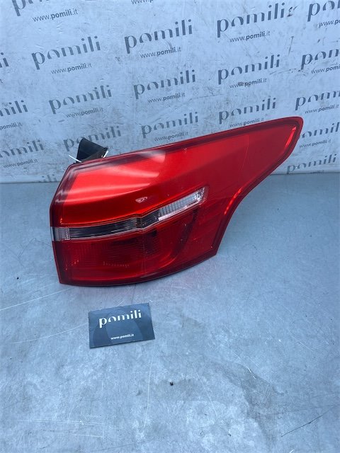 Pomili Fanaleria Ford Focus (CEW) fanale posteriore destro