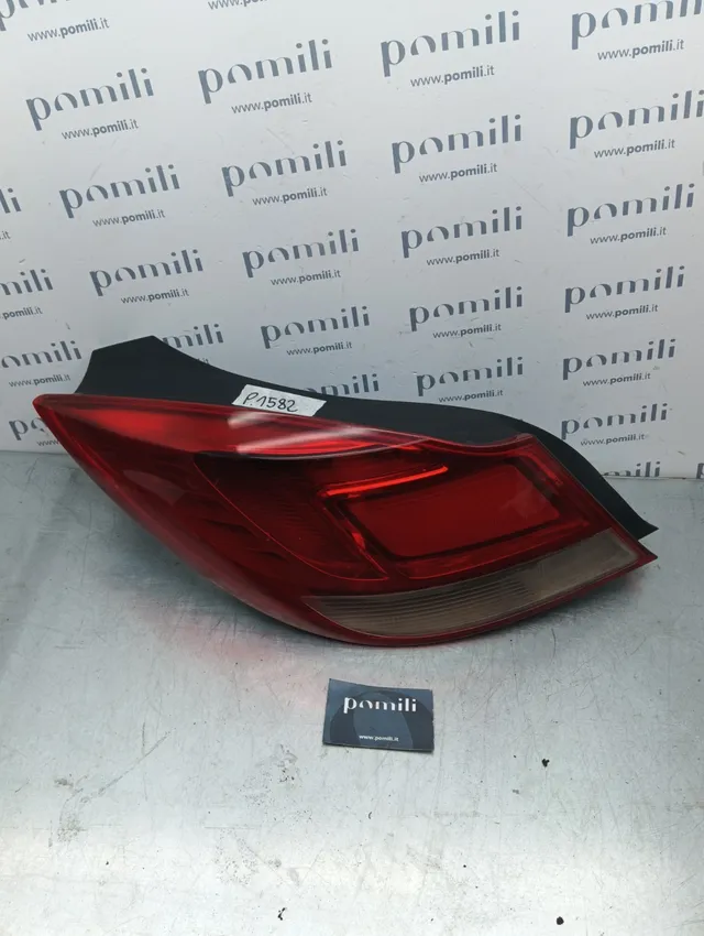 Pomili Fanaleria Fanale posteriore sinistro Opel Insigna A 168348 usato
