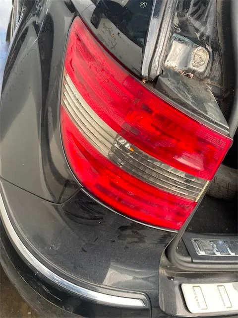 Pomili Fanaleria Mercedes-Benz Classe B T245 fanale posteriore sinistro esterno