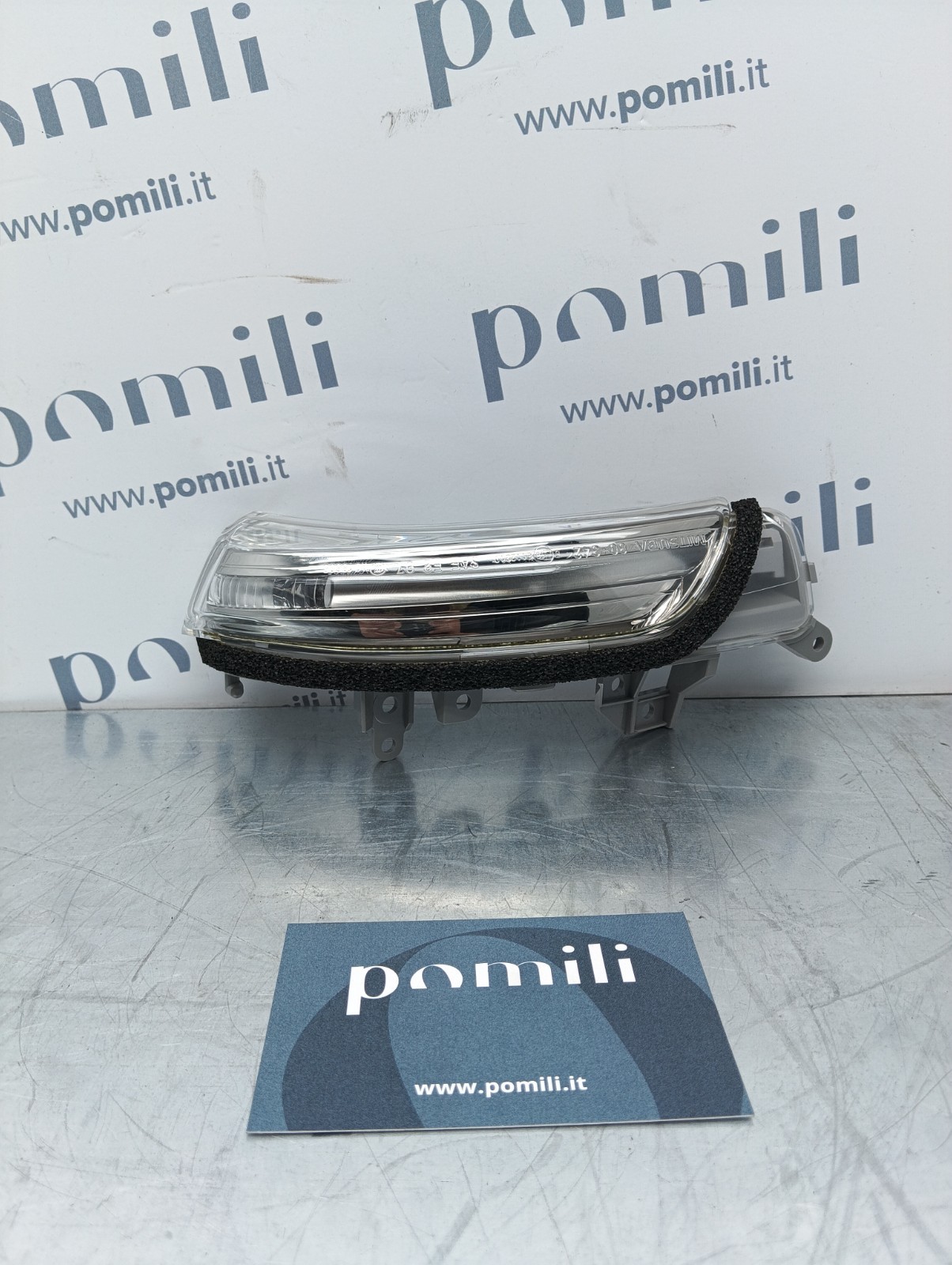 Pomili Fanaleria Freccia specchietto retrovisore sinistro Toyota Avalon (2011-2012) 81740-30130 nuova