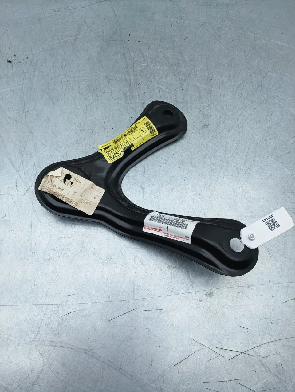 Pomili Motore e cambio con supporti Toyota RAV4 staffa rinforzo subframe anteriore nuova 52257-42010