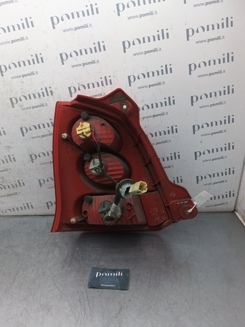 Pomili Fanaleria Nissan Pixo UA0 fanale posteriore destro