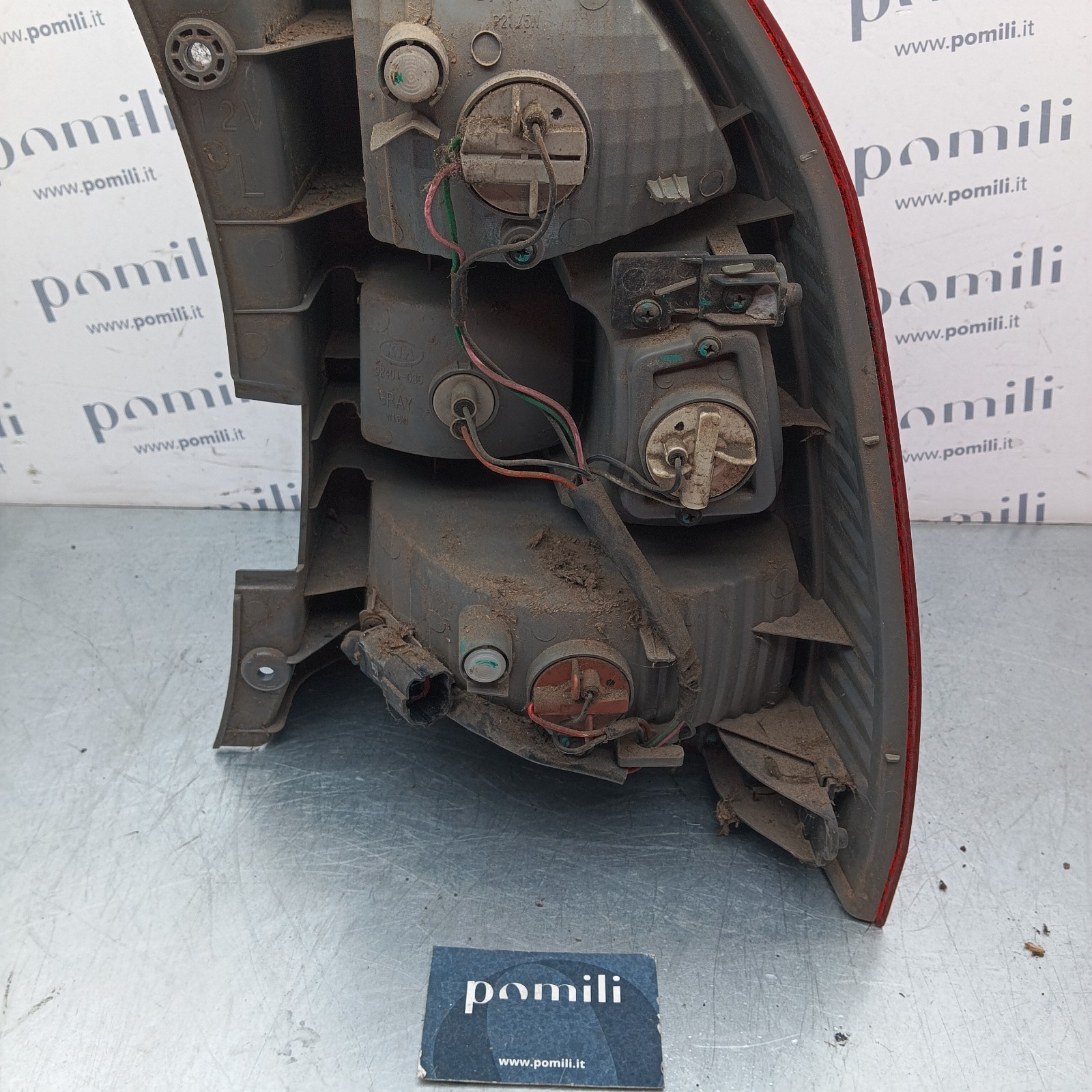 Pomili Fanaleria Kia SportAge II 92401-030 fanale posteriore sinistro usato