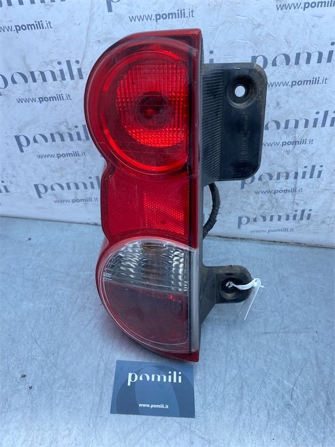 Pomili Fanaleria Nissan NV200 (M20) fanale posteriore sinistro