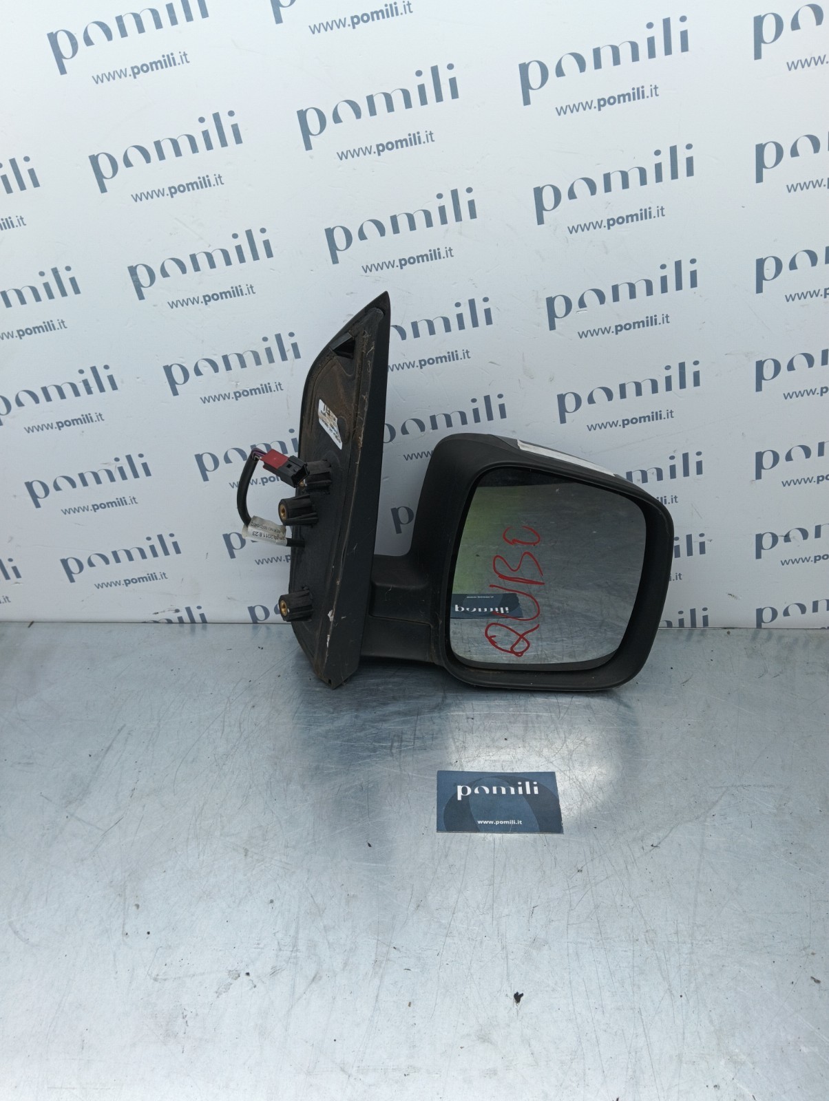 Pomili Cristalli Specchietto elettrico destro Fiat Qubo 735460567 usato