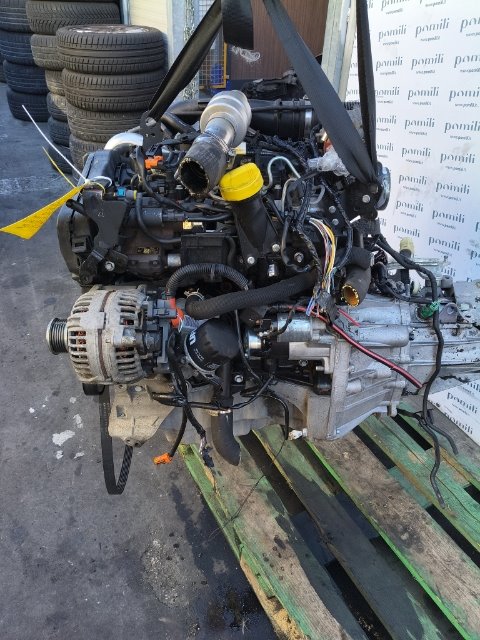Pomili Motore e cambio con supporti Nissan Juke F15E motore semicompleto