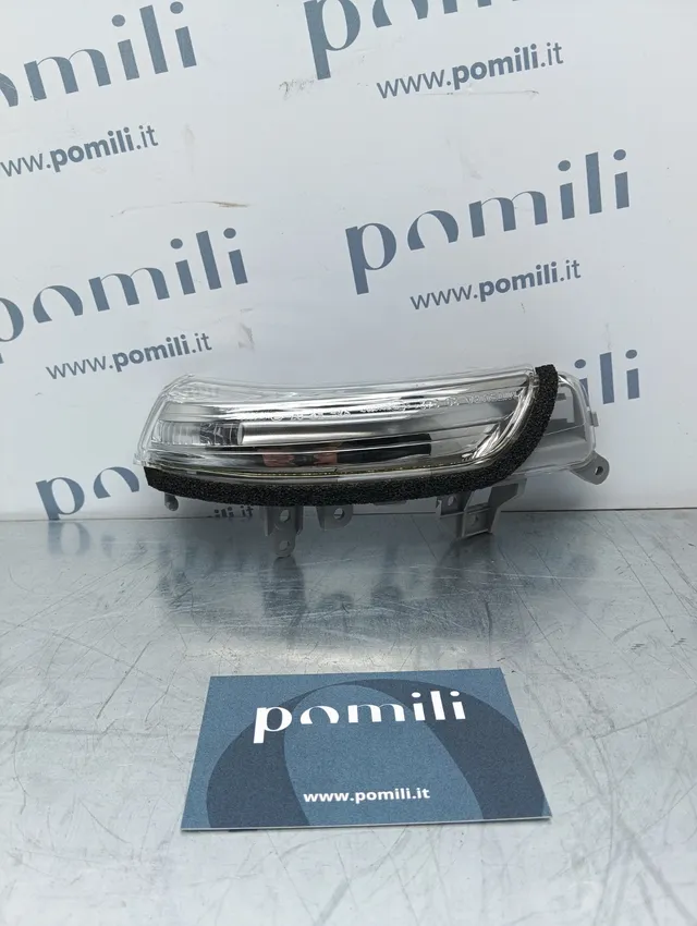 Pomili Fanaleria Freccia specchietto retrovisore sinistro Toyota Avalon (2011-2012) 81740-30130 nuova
