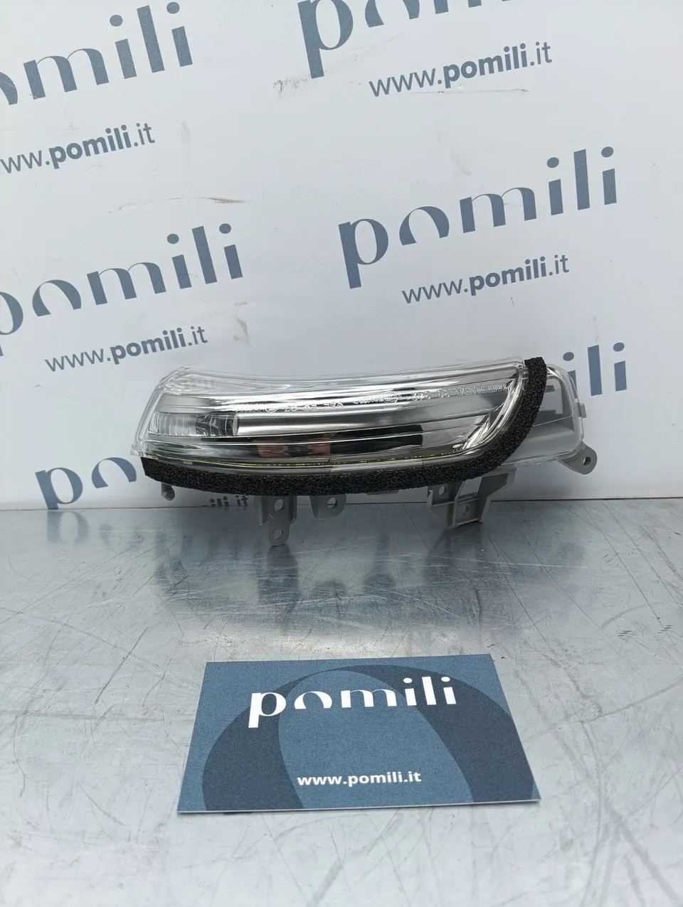Pomili Fanaleria Freccia specchietto retrovisore sinistro Toyota Avalon (2011-2012) 81740-30130 nuova